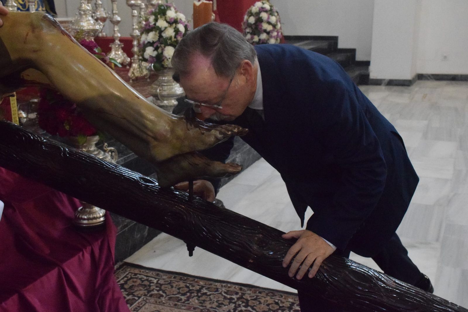 Función Principal y Besapié de la cofradía de la Encrucijada en la parroquia de San José