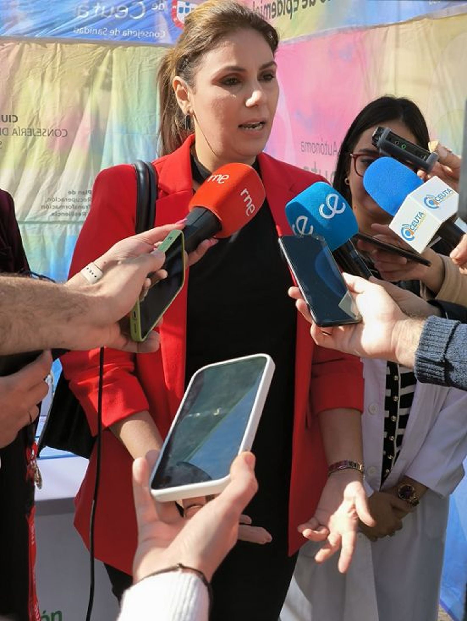 La consejera de Sanidad y Servicios Sociales, Nabila Benzina./ FOTO NICOL'S