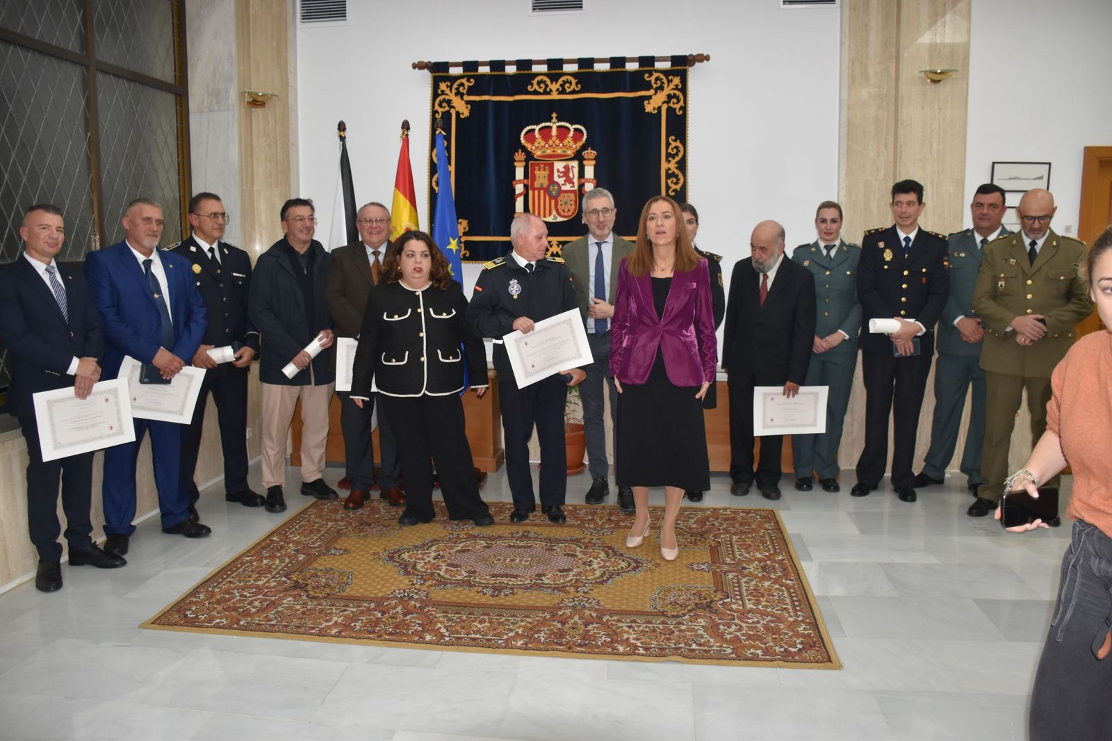 Protección Civil rreconoce el éxito de la OPE con la entrega de sus Medallas