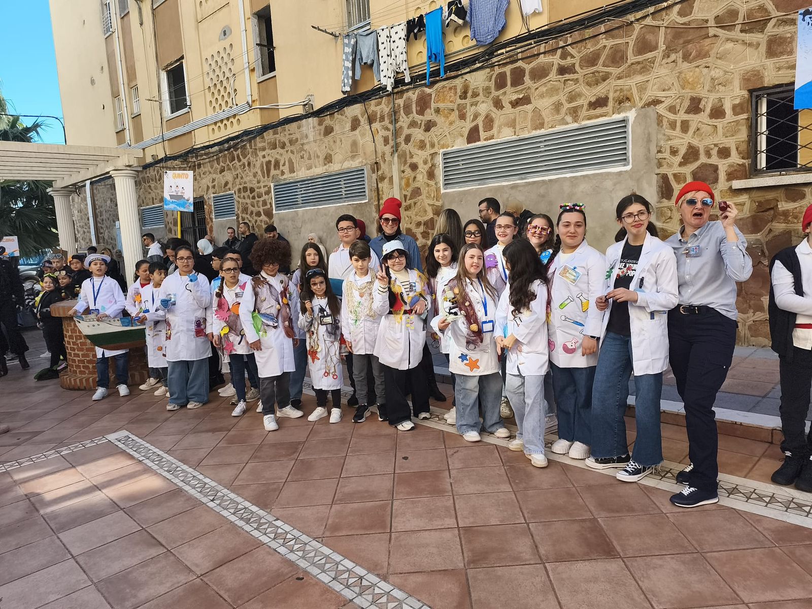 El Vicente Aleixandre celebra el Carnaval bajo la temática "Exploradores del mar"