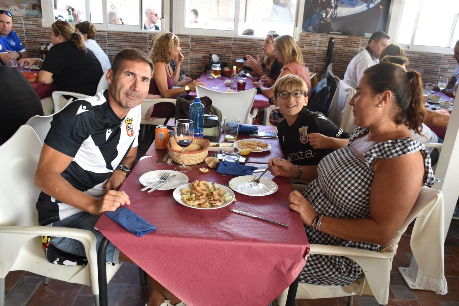 FOTOGALERÍA | Así vio Nicol's a los ceutíes en la previa de la AD Ceuta contra el Mirandés