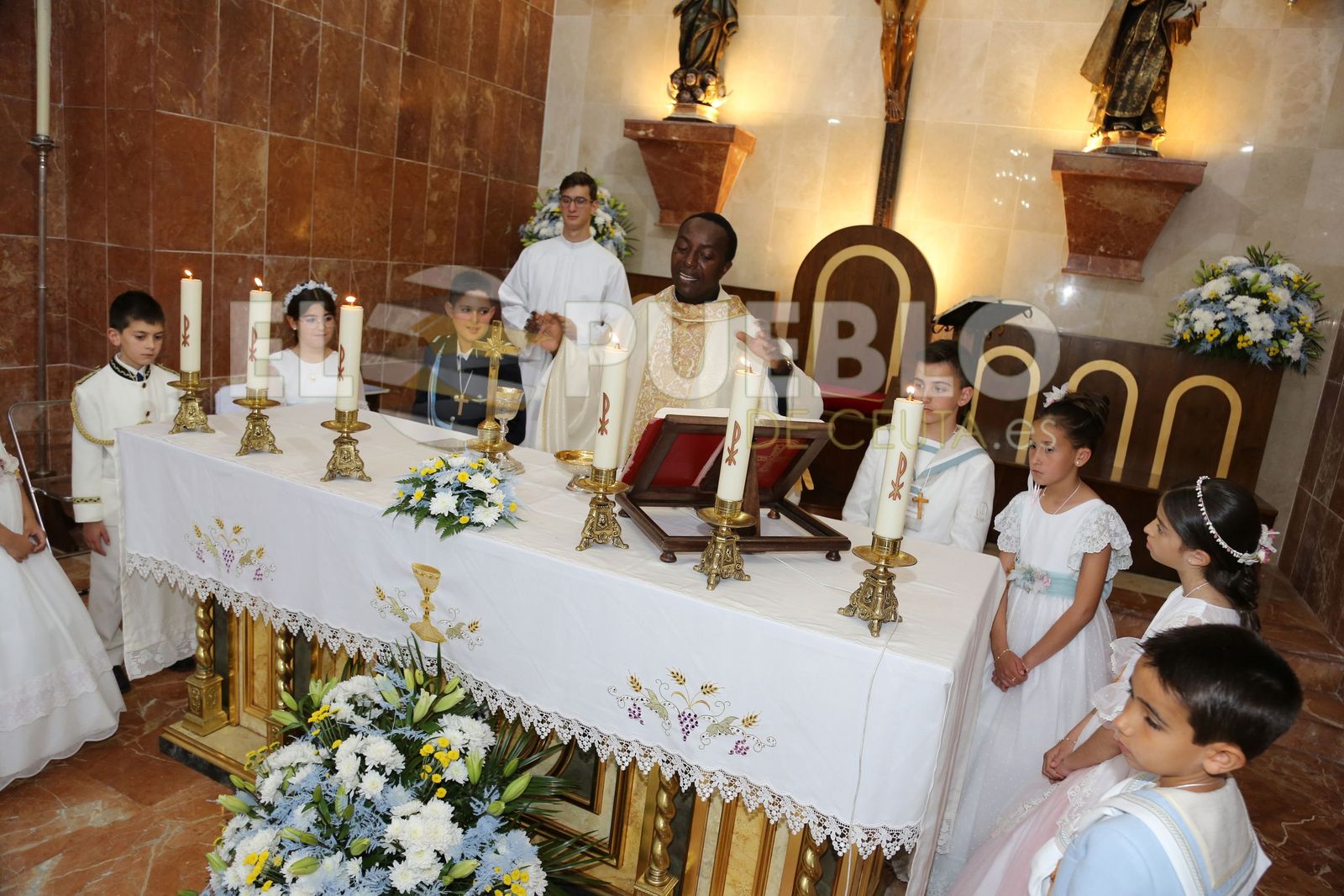 Comuniones en la Parroquia de Santa Teresa