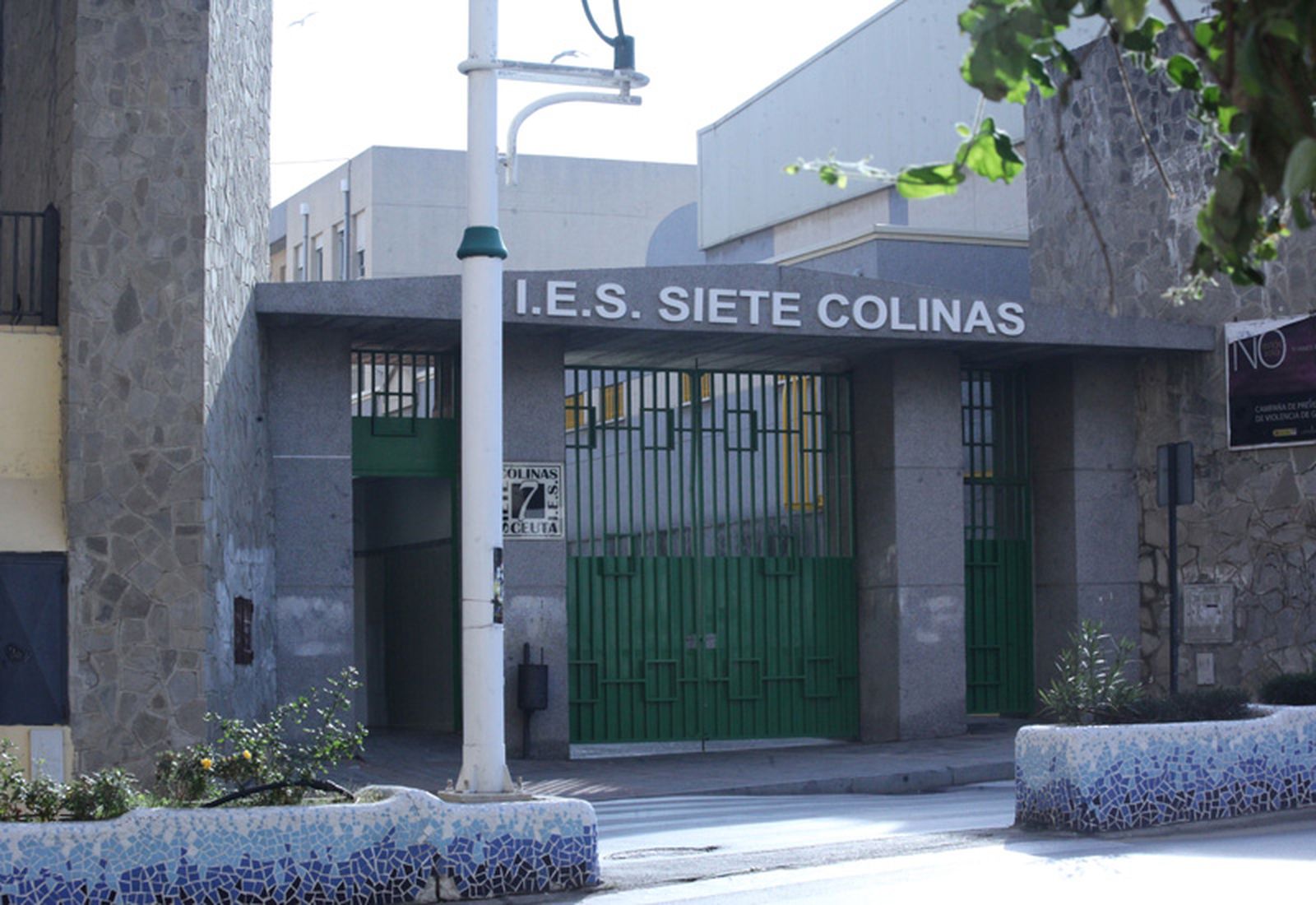 1231_ies-siete-colinas_01
