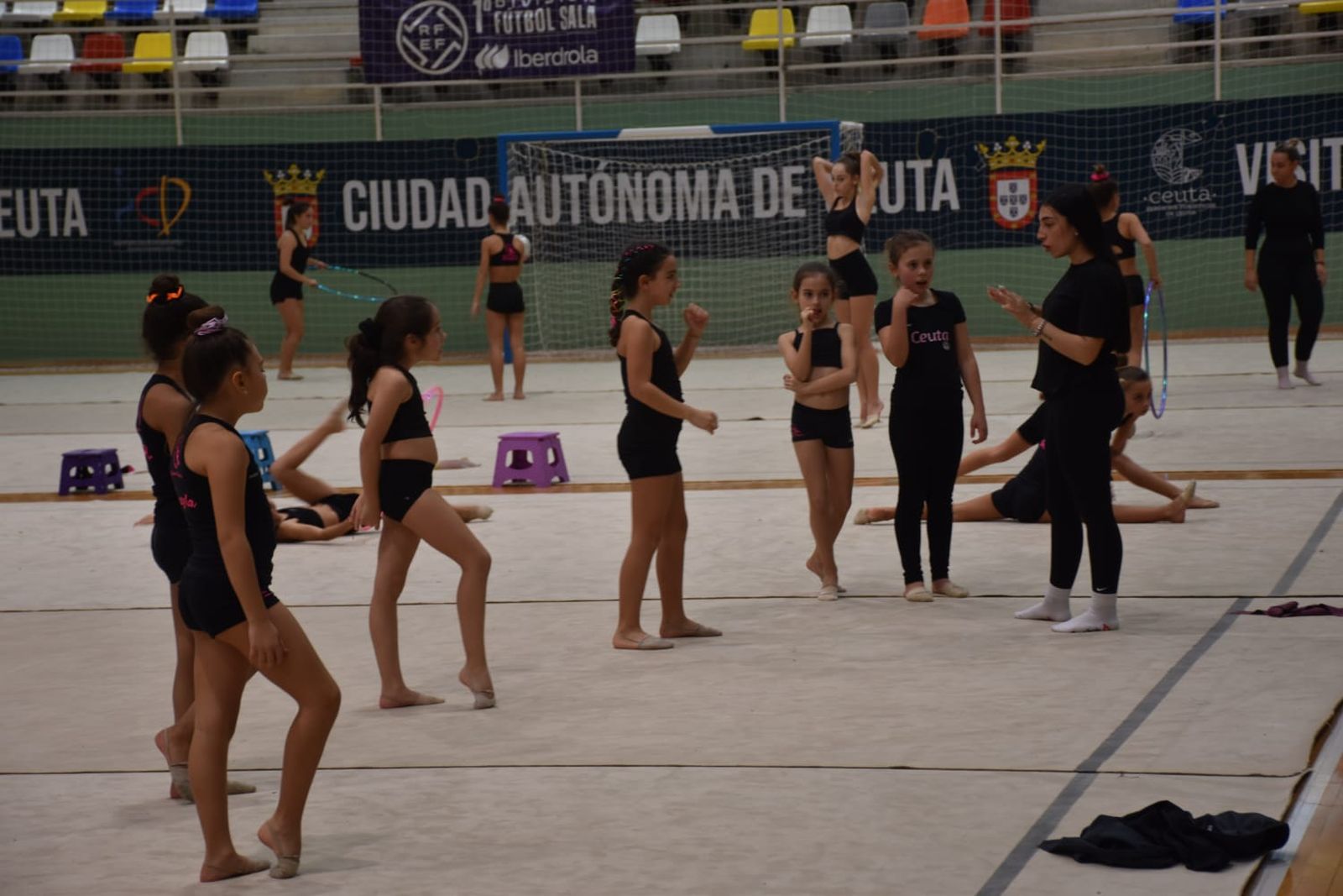 La Federación de Gimnasia abre sus puertas con una jornada solidaria