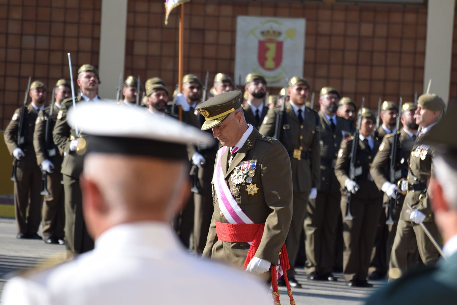 El Regimiento de Ingenieros 7 honra a San Fernando en una solemne parada militar en El Jaral