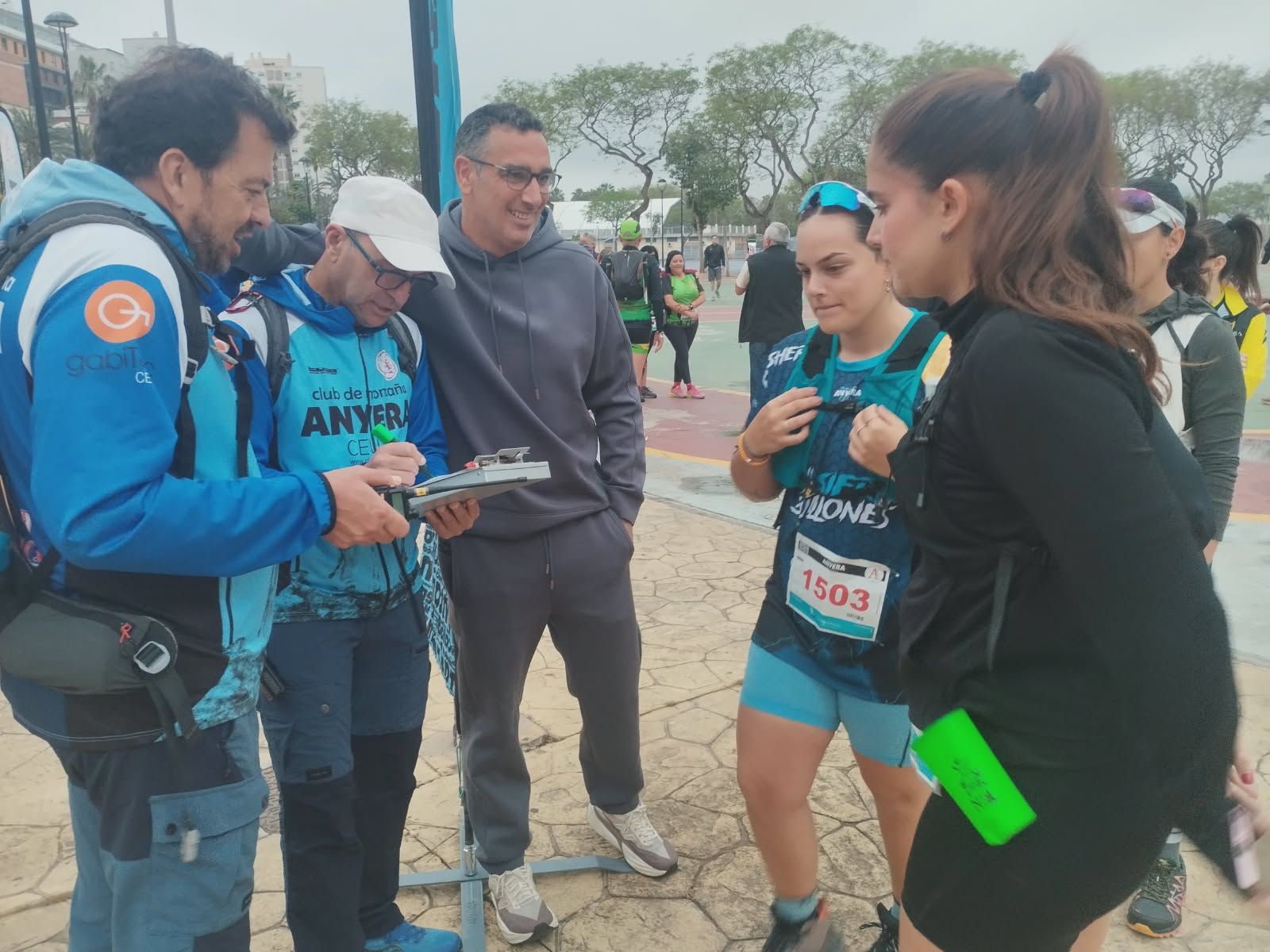 Participantes en la 'Vuela a Ceuta Andando'