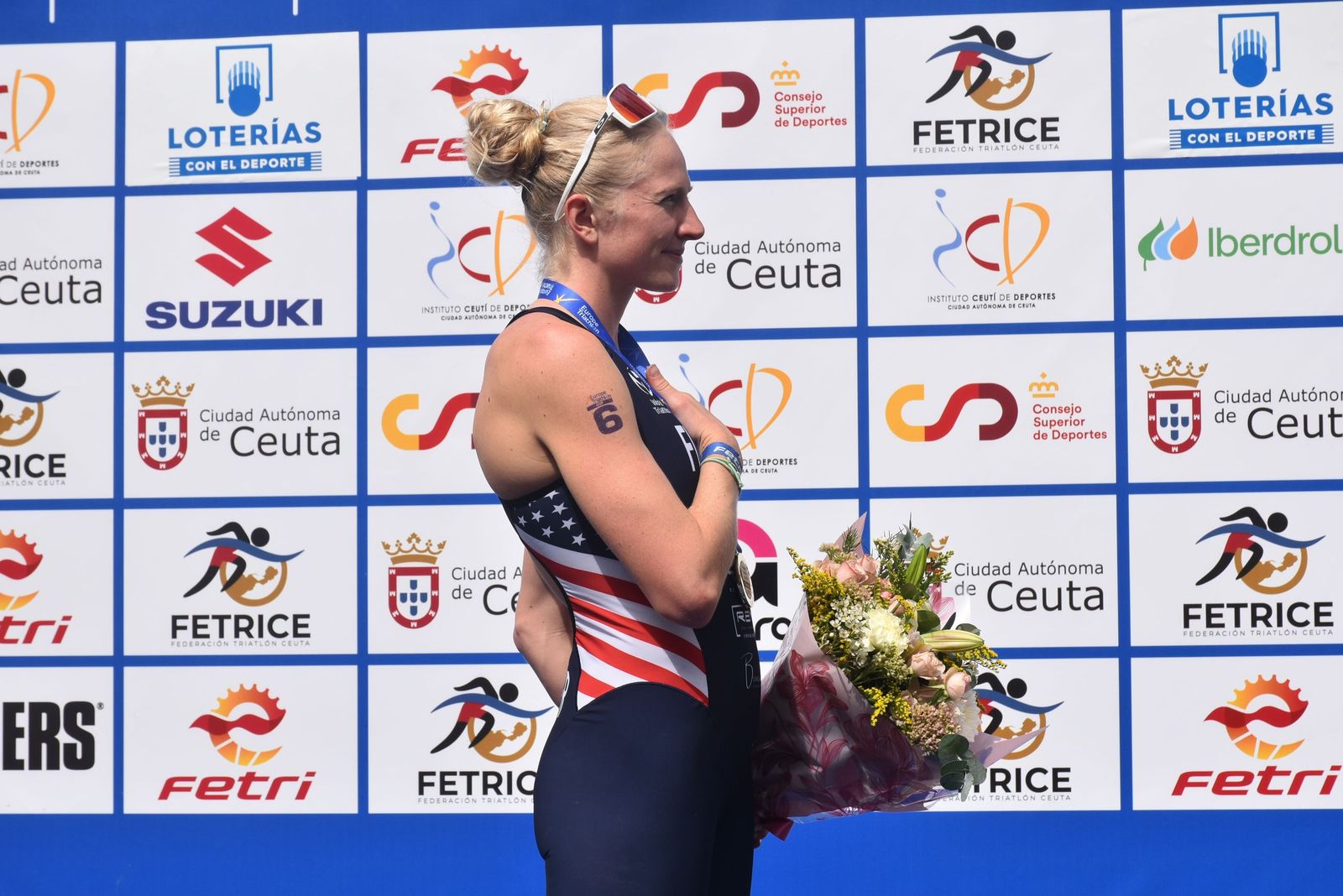 Entrega de trofeos de la Copa de Europa de Triatlón