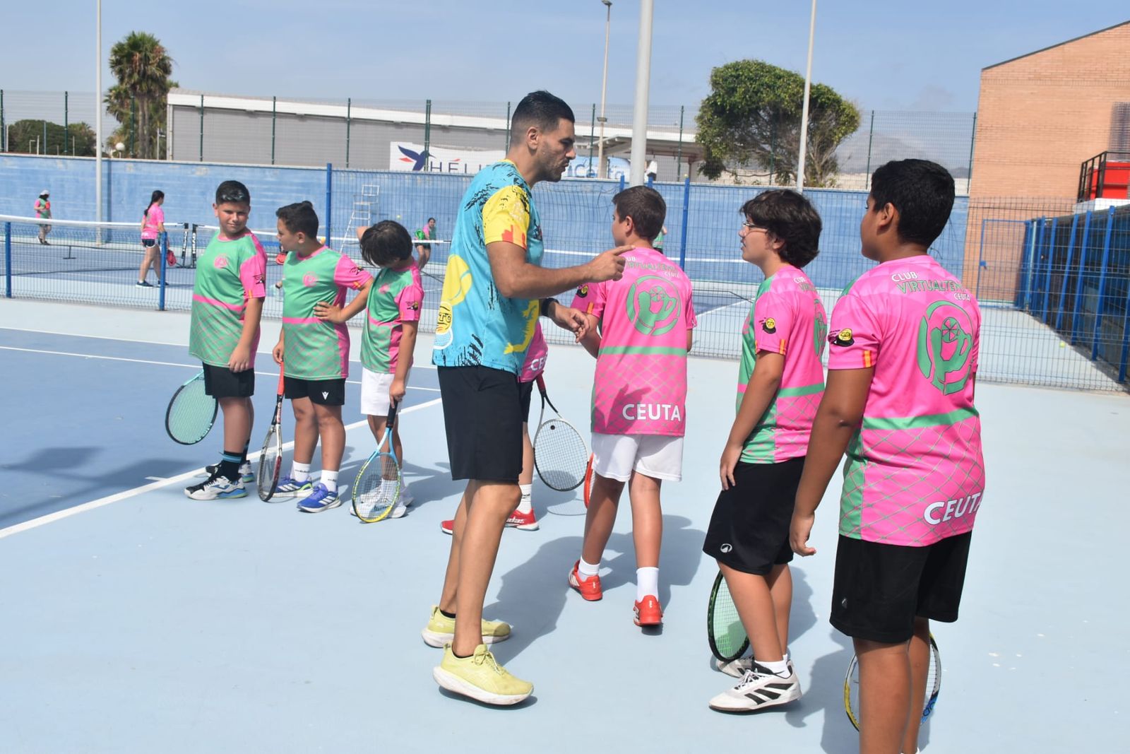 Una semana de deporte y diversión pone el broche final a la temporada del Club Tenis Ceuta