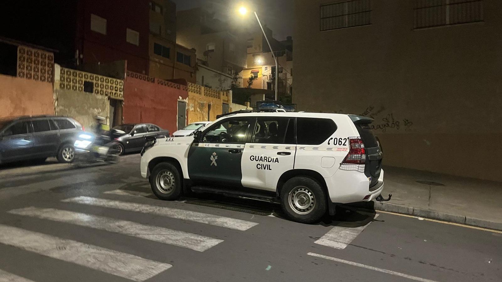 Buscan desarticular una organización que, según las pesquisas, facilitaba el traslado irregular de personas desde Marruecos hacia territorio español Buscan desarticular una organización que, según las pesquisas, facilitaba el traslado irregular de personas desde Marruecos hacia territorio español