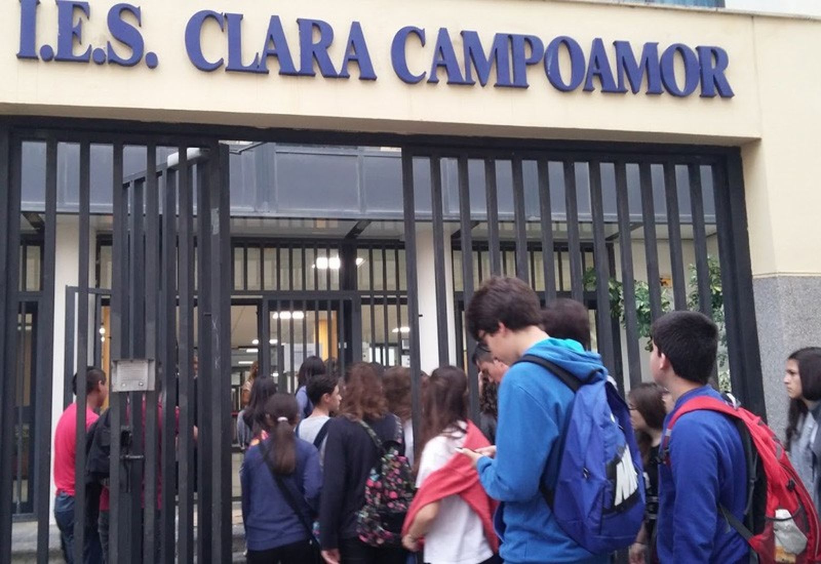 Inicio del curso escolar en el instituto Clara Campoamor