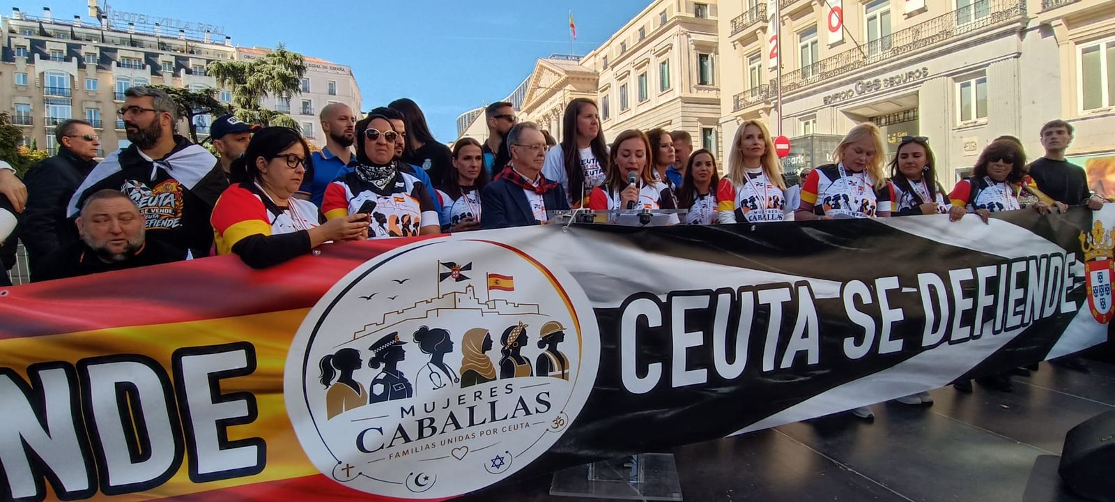 Miles de voces claman en Madrid por Ceuta y exigen soluciones al Gobierno
