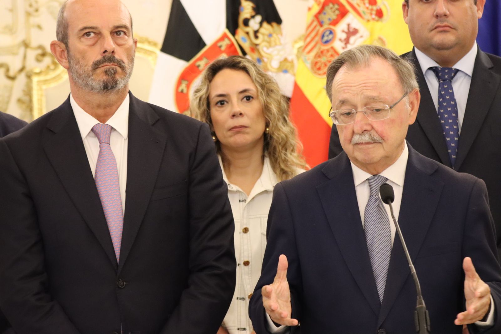 El presidente de Ceuta, Juan Vivas, junto al presidente del Senado, Pedro Rollán