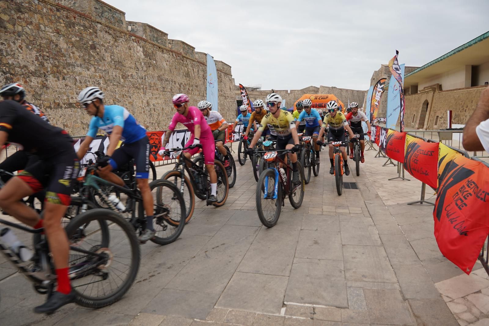Se cierra una nueva edición de la 'Hércules Bike Race' de Afrikanos