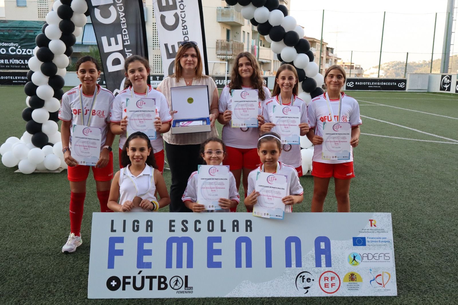 Entrega de trofeos de la Liga Escolar Femenina