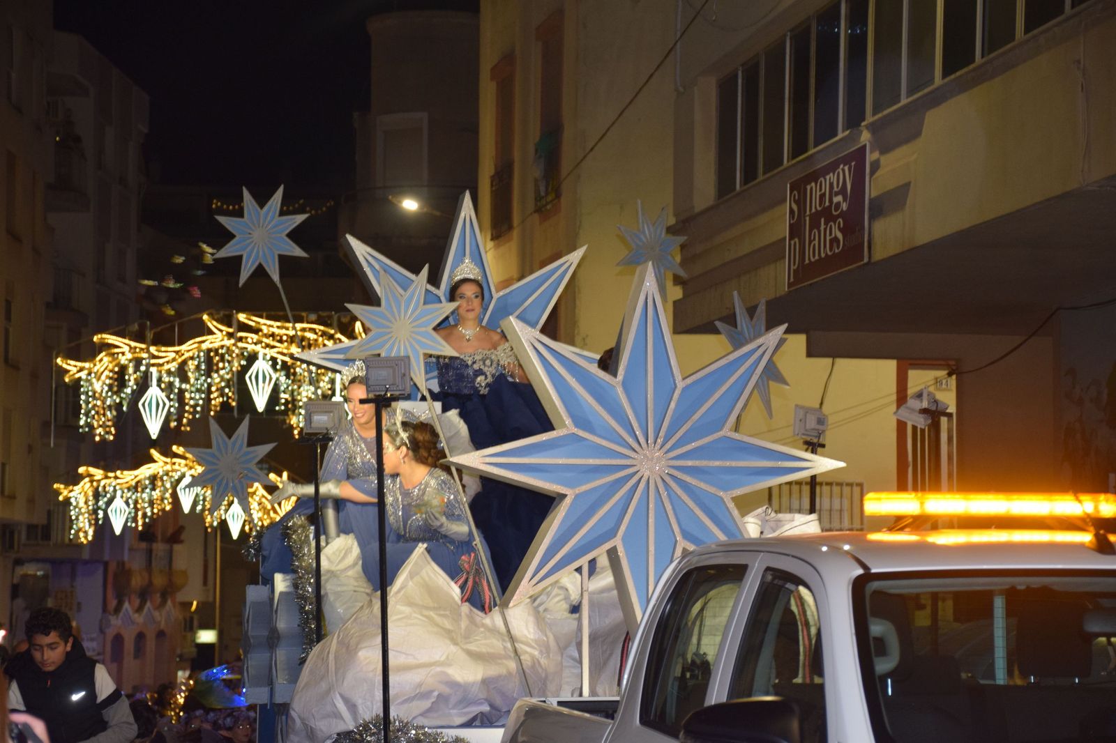 Los ceutíes se emocionan con la llegada de los Reyes Magos
