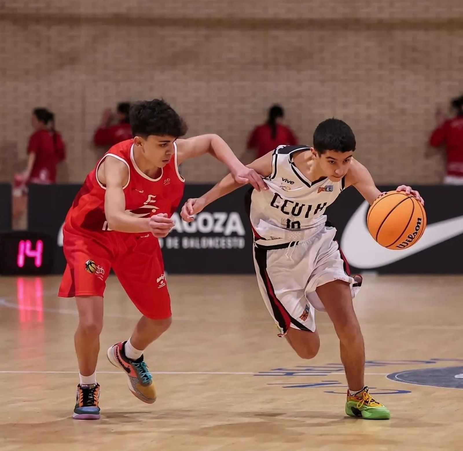 El CB Camoens refuerza su apuesta por la cantera tras su participación en el Nacional Infantil y Cadete de Zaragoza