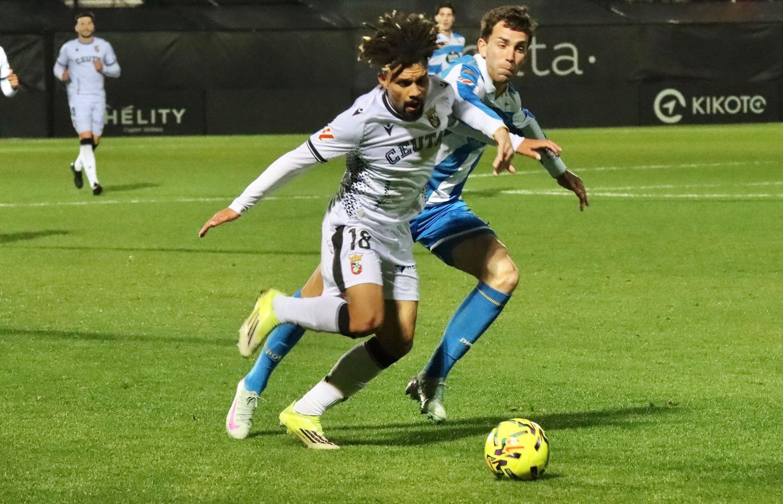 Las imágenes del partido entre la AD Ceuta y el Real Club Deportivo (1-2)