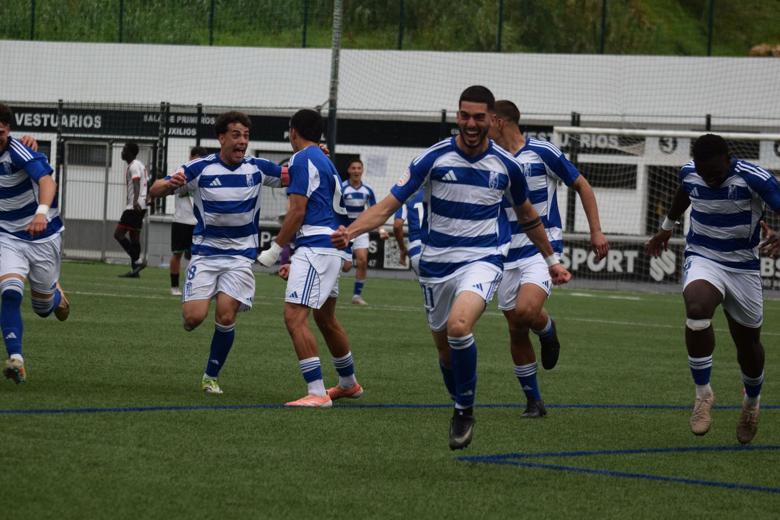 El Granada C.F. asaltó el Benoliel con un gol decisivo en el tramo final