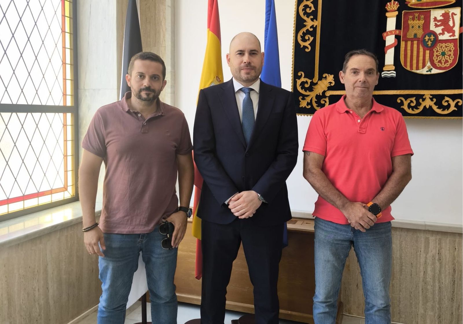 Foto de la reunión de CCOO con el delegado del Gobierno