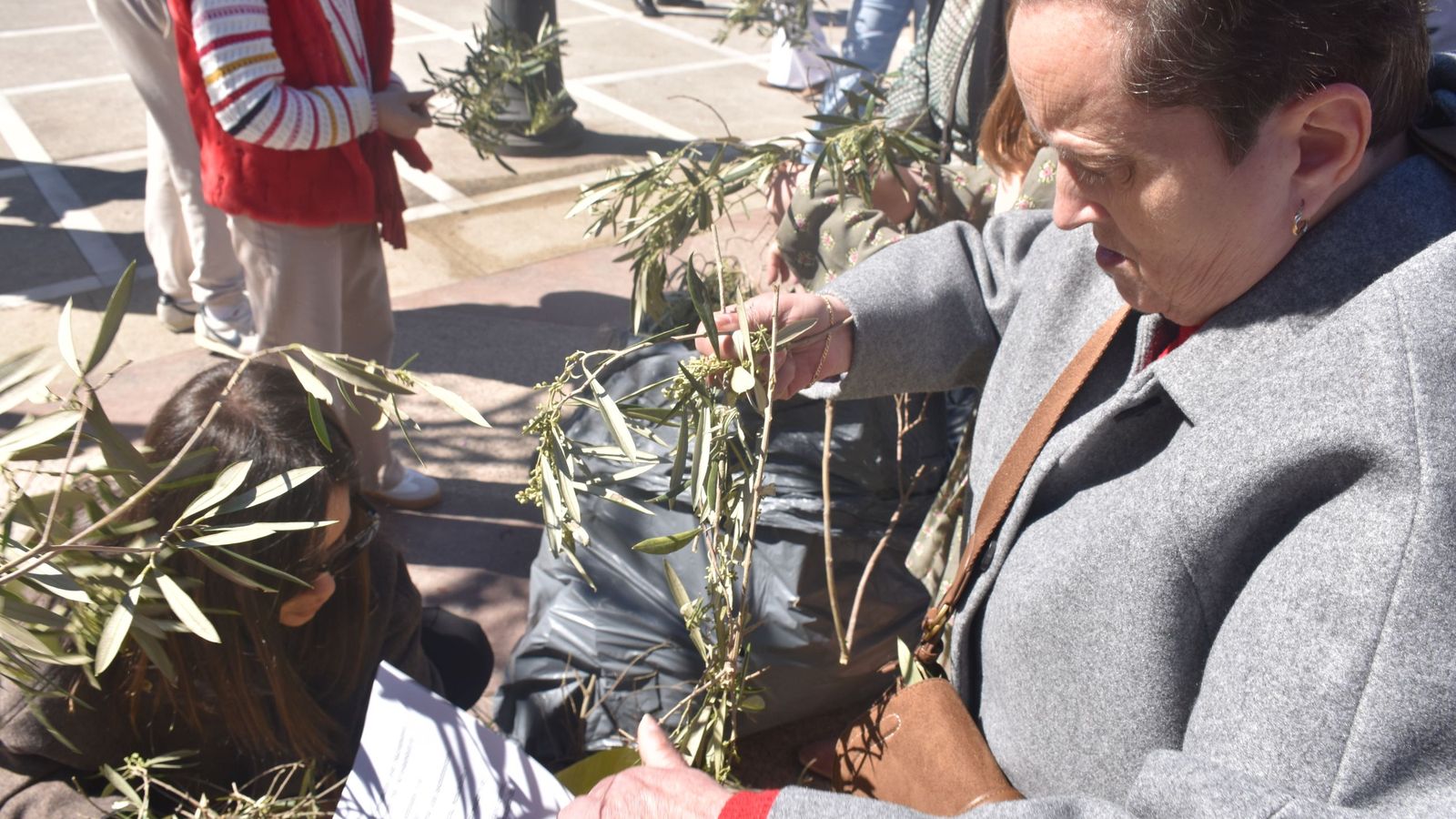 Procesión y bendición de las palmas y misa en el Santuario de África por el Domingo de Ramos
