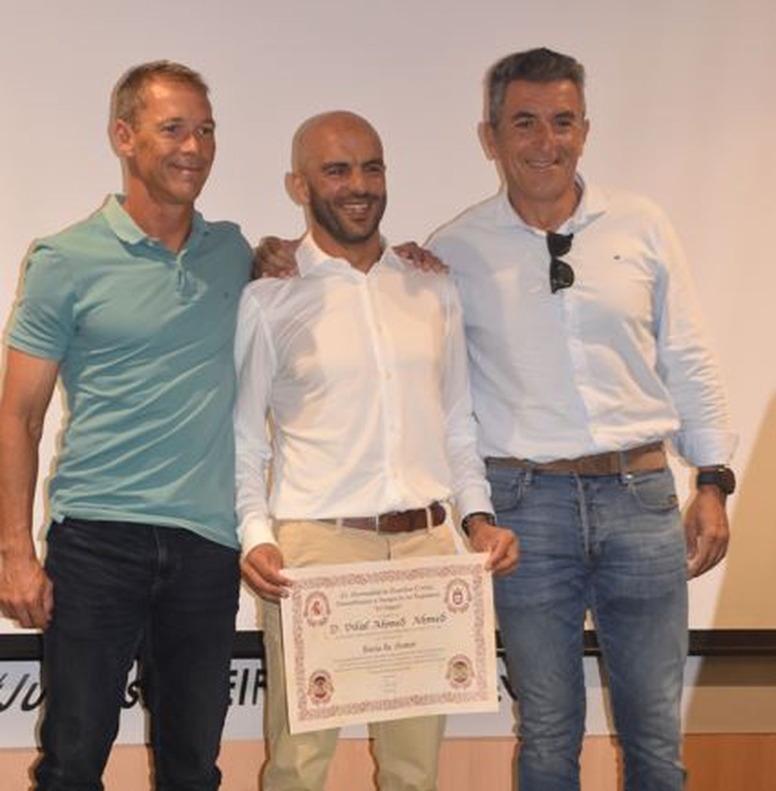 Emotivo homenaje a un emblema de Regulares: Vilal Ahmed