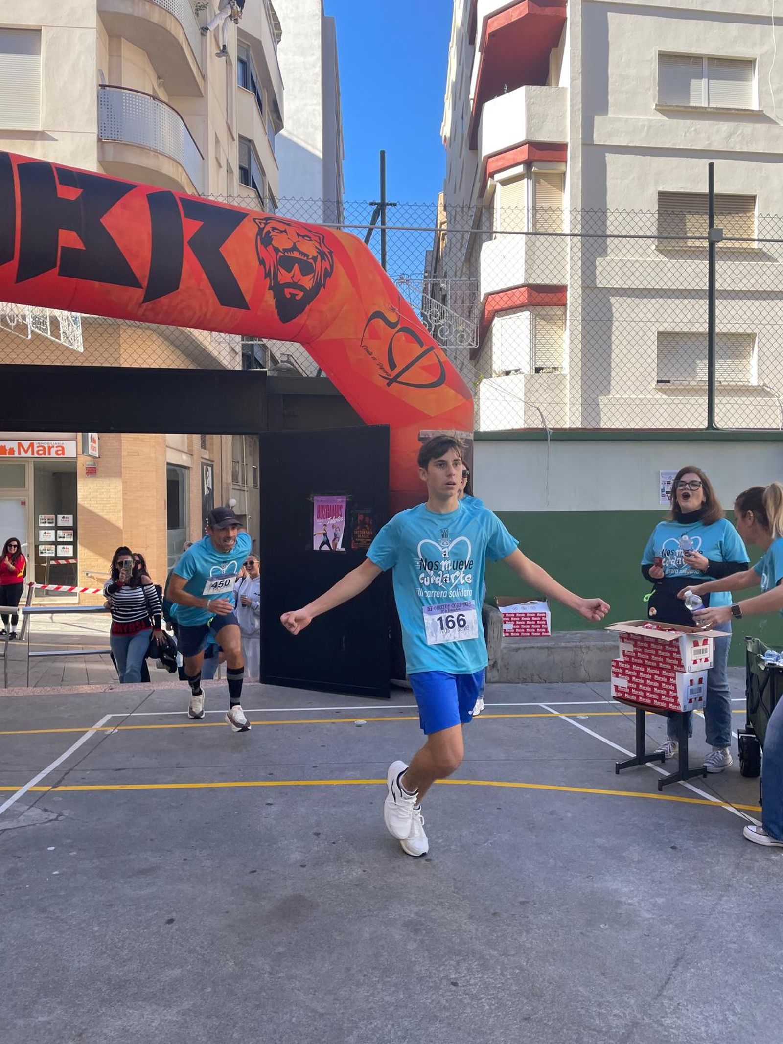 FOTOGALERÍA | La Inmaculada celebra su III Carrera Solidaria: una jornada llena de deporte y diversión