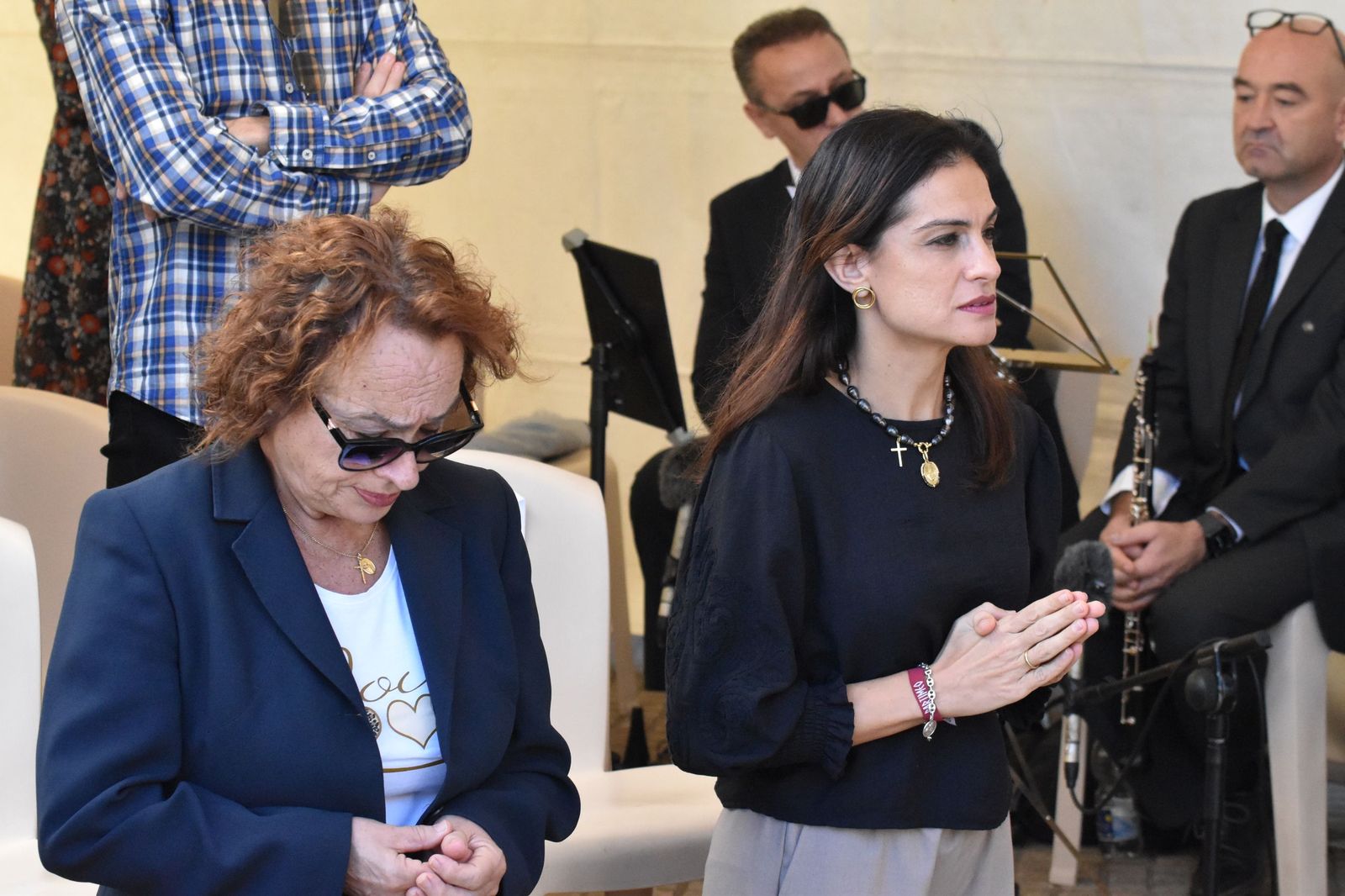 Un recuerdo institucional en el Día de Difuntos para quienes faltan