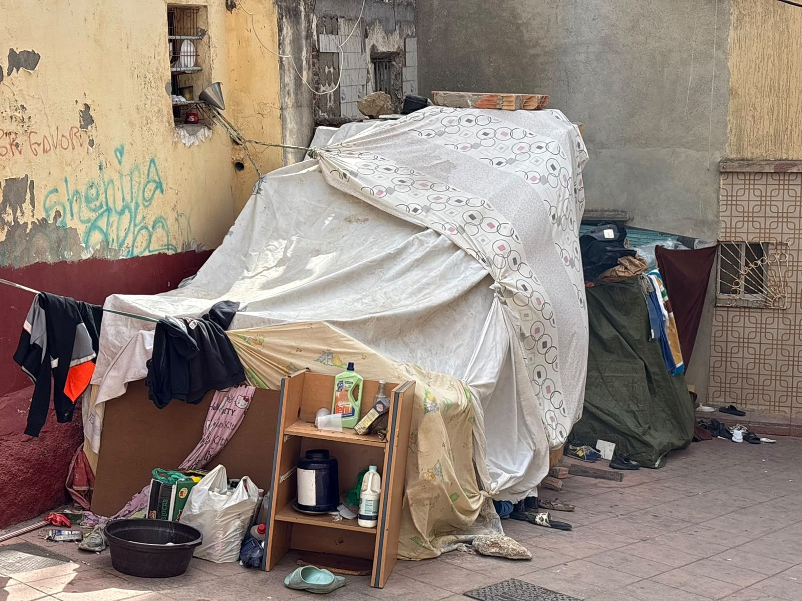 El Príncipe, desbordado 78 días después de la entrada masiva: "Estamos cansados de tanta pena"