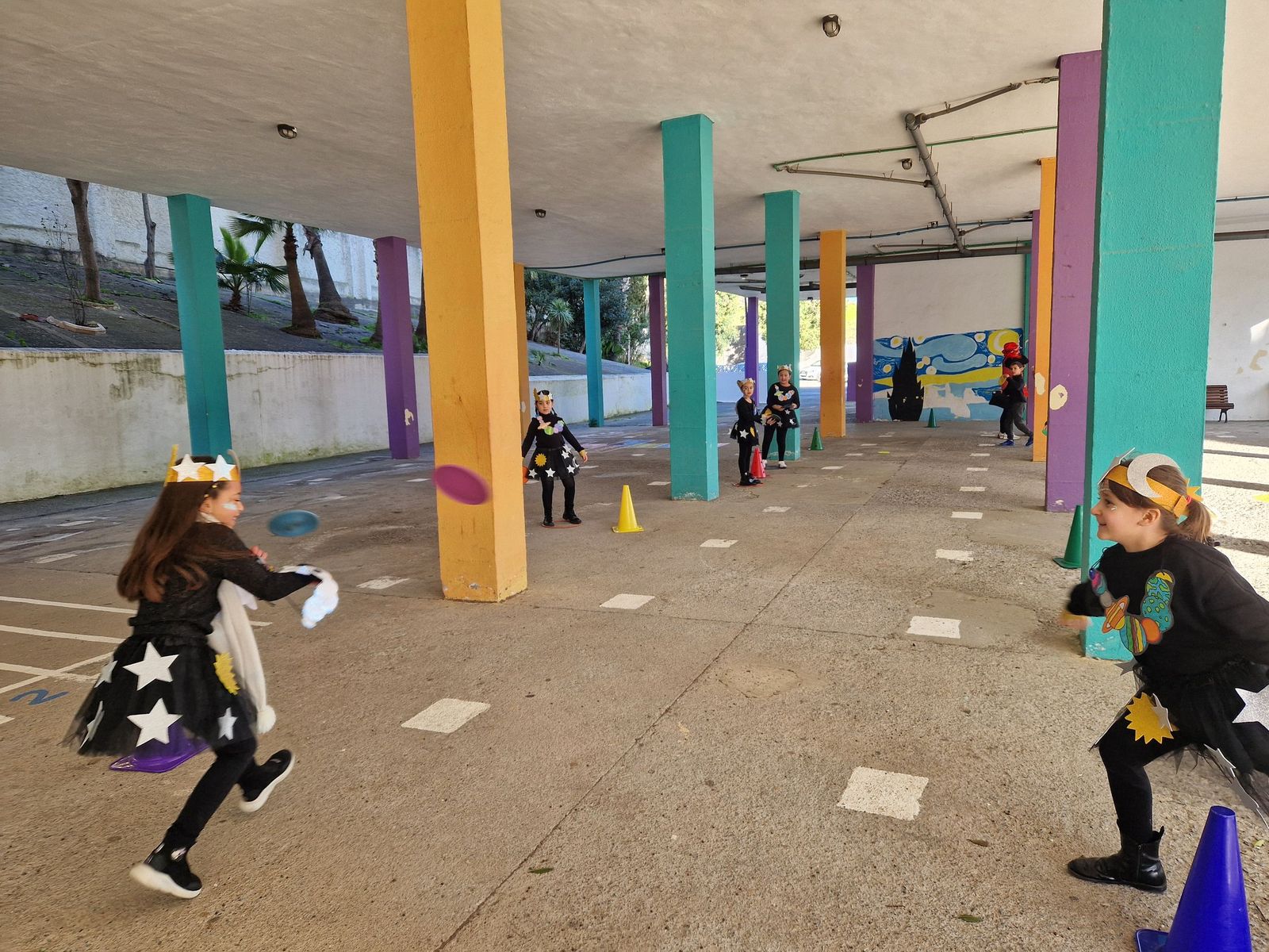 Así ha celebrado el 'Juan Carlos I' el carnaval