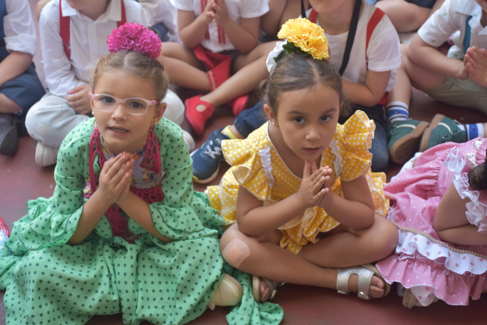 El Colegio de San Agustín disfruta de una feliz jornada solidaria con su Cruz de Mayo