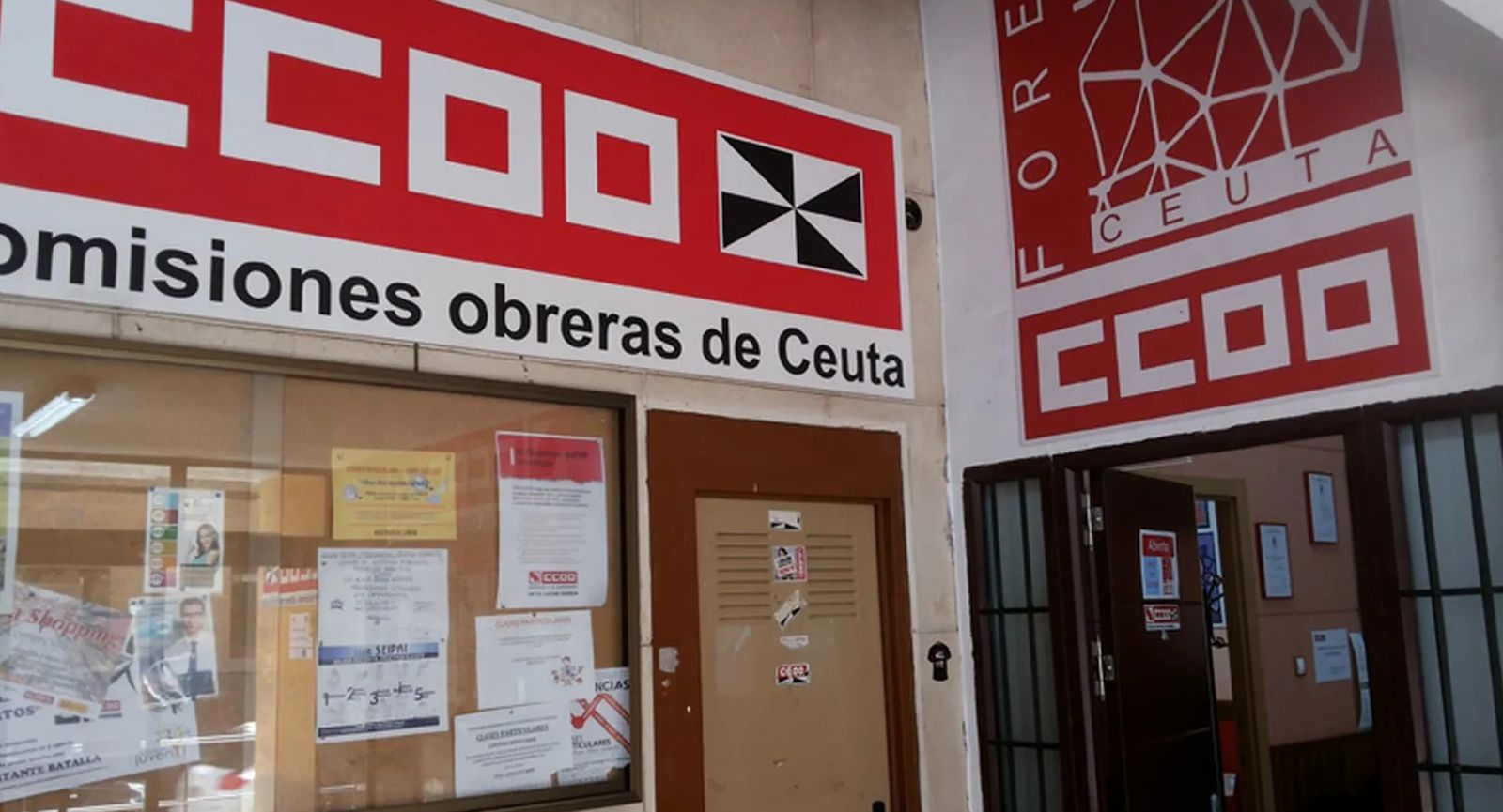 Desde el Área Pública de CCOO, han recordado al Gobierno que "aún quedan pendientes por cerrar materias del ya caducado Acuerdo Marco para una Administración del Siglo XXI, como la jubilación parcial del personal laboral, funcionario y estatutario, la clasificación profesional conforme al Sistema Español de Cualificaciones Profesionales, la jornada laboral de 35 horas, el teletrabajo o la situación del Servicio Exterior. Les hemos apremiado a culminar el cumplimiento de ese acuerdo"