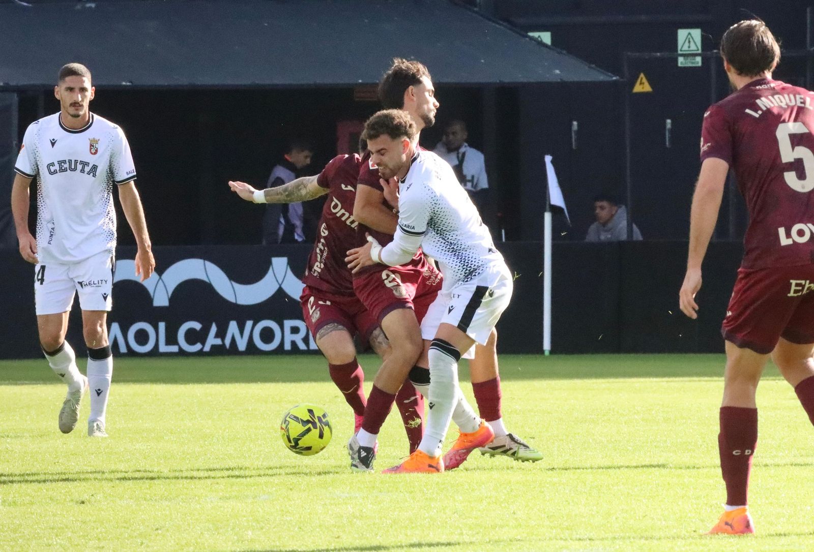 FOTOGALERÍA | El intenso encuentro entre la AD Ceuta y el Leganés en el Alfonso Murube