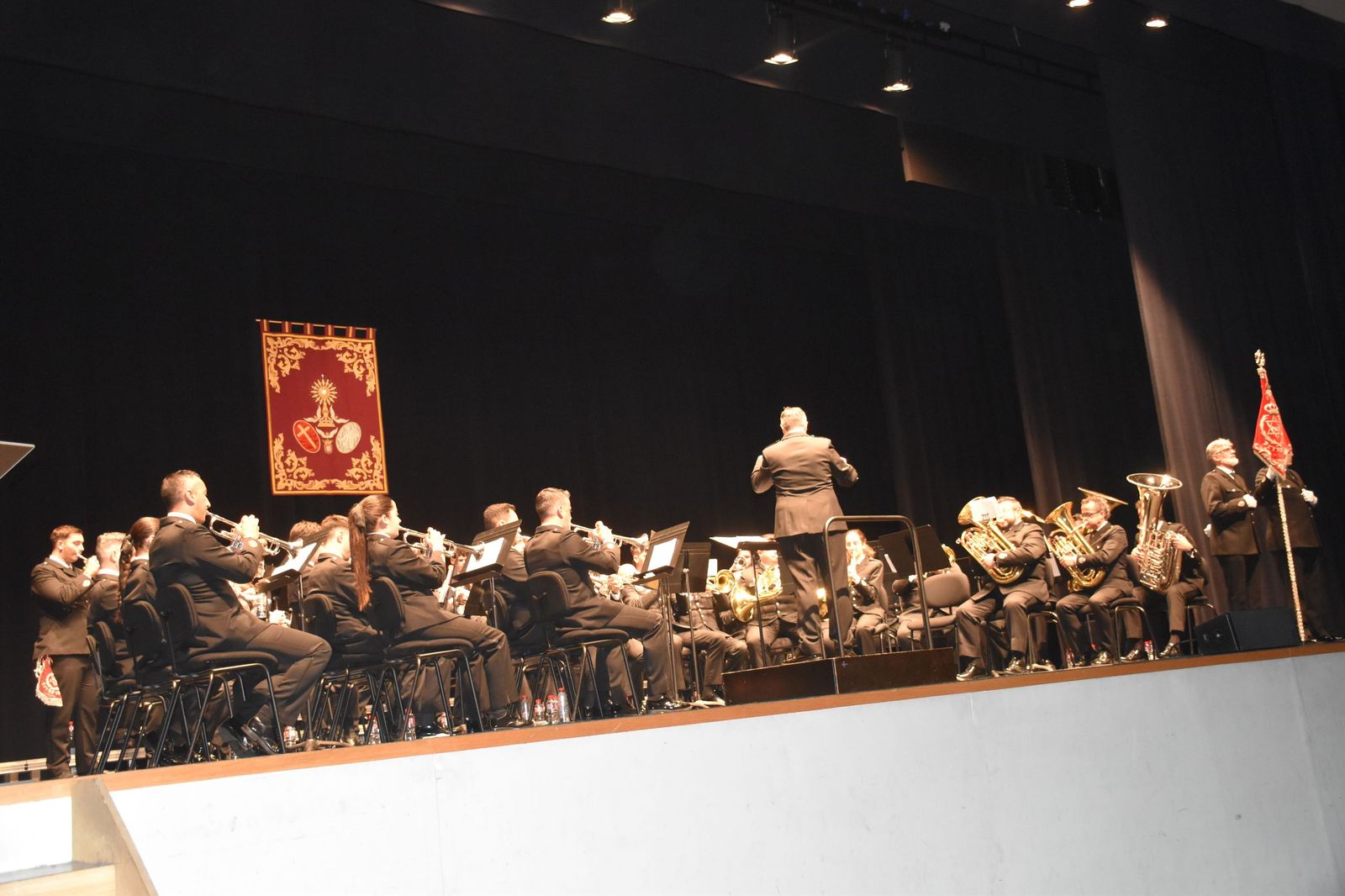 Ceuta alcanza el ecuador de la Cuaresma a ritmo 'nazareno'