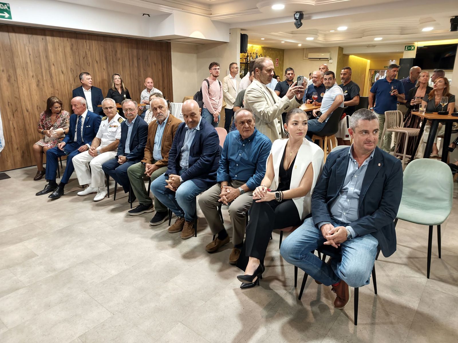 Rafael Ruiz y Mabel Lucena inauguran el palmarés del Campeonato de España de tiro subacuático en Ceuta