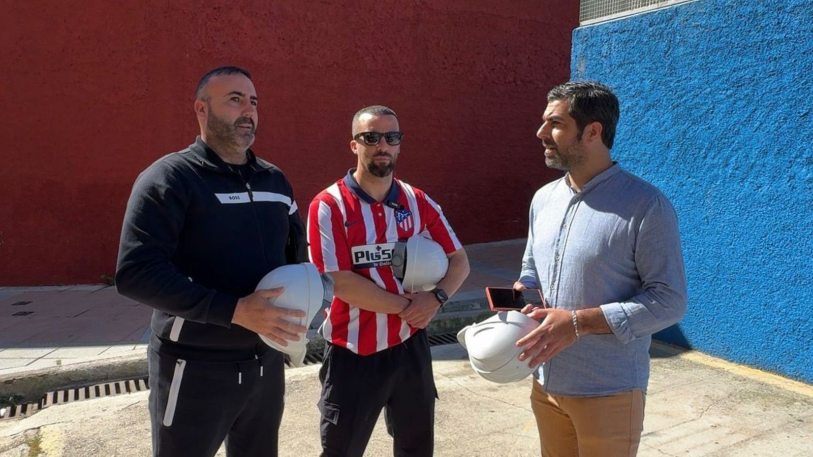 Ahmed y Gómez nos acompañaron durante nuestra visita a las obras de la Fase 2 del Polígono