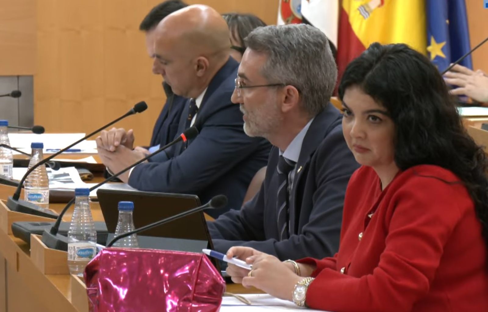 Hanan Ahmed, diputada del PSOE, durante el pleno de este jueves