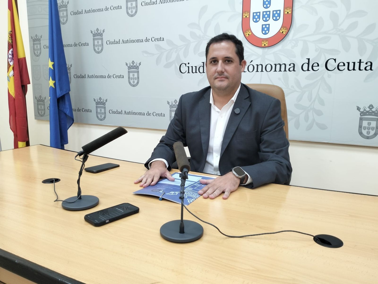El portavoz del Gobierno municipal, Alejandro Ramírez, esta mañana en el Palacio de la Asamblea