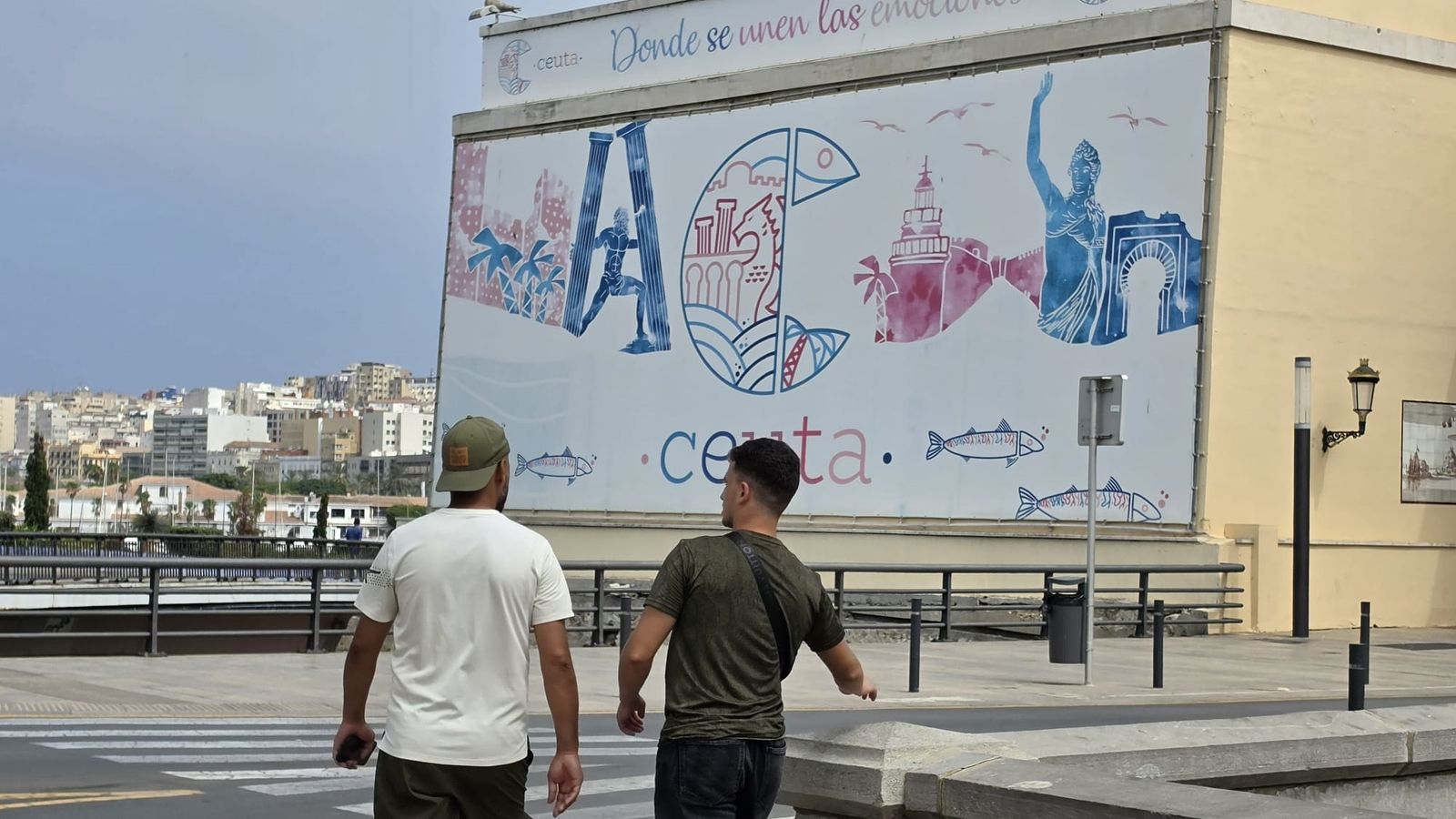 La crisis migratoria se enquista en Ceuta pese a la llegada de ministros