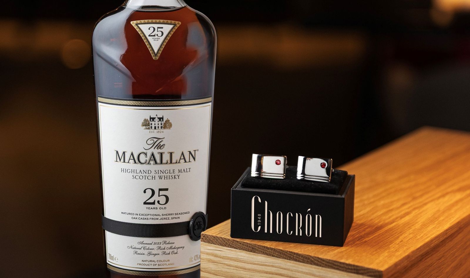 El pack de Edición Limitada “The Macallan 25 x Chocrón”